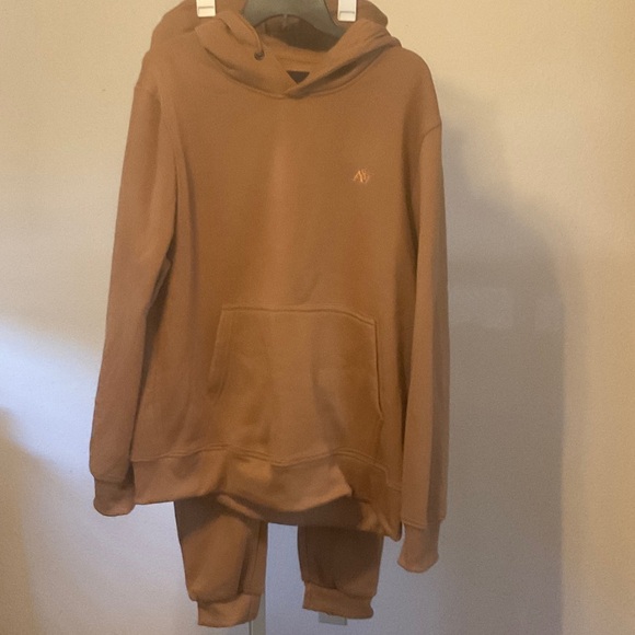 Aeropostale Tan Hoodie and Joggers Set xlg - Picture 1 of 9
